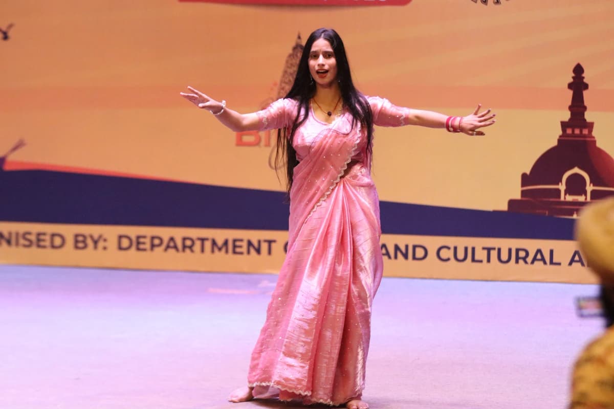 Chandigarh University Online Dance 